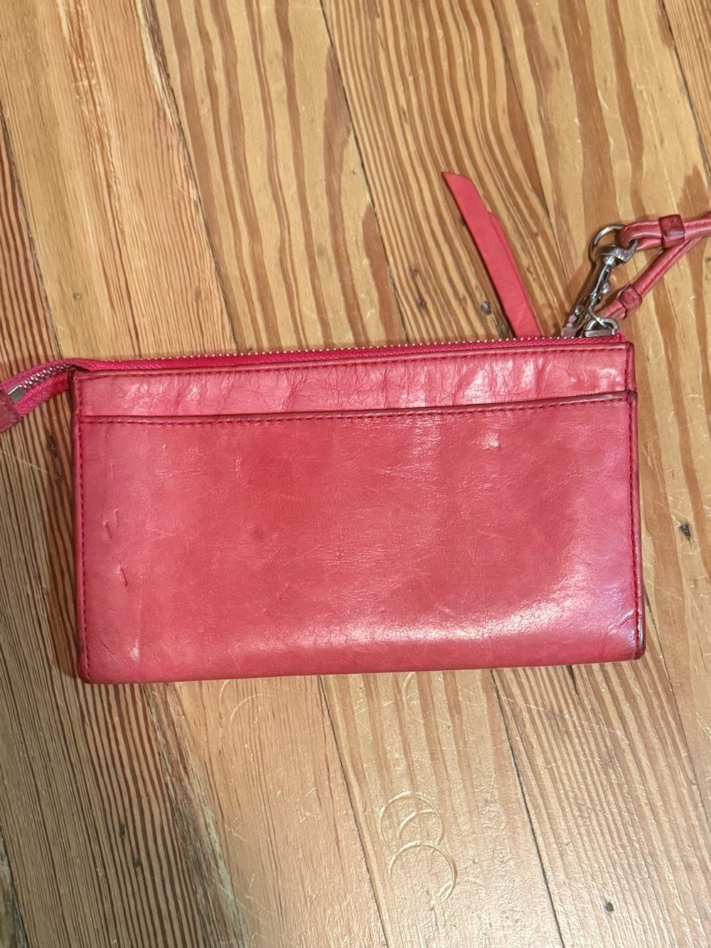 Coach Poppy Red Leather Wristlet Clutch with Front Zip Pocket - Picture 5 of 9